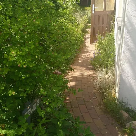 Apartment Fuer 2 Erwachsene Und 2